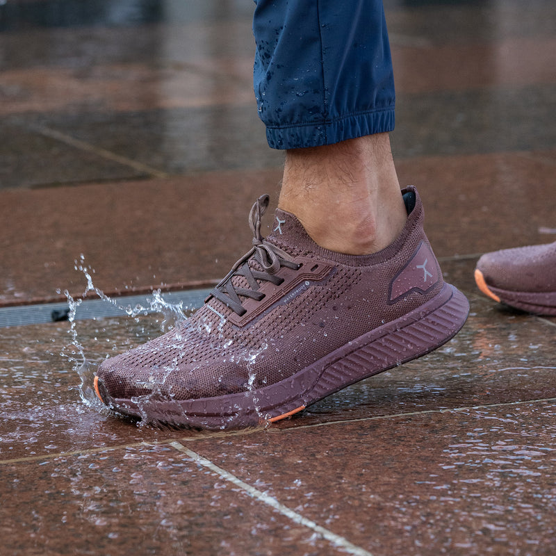 Adapt Runner – Flux Footwear